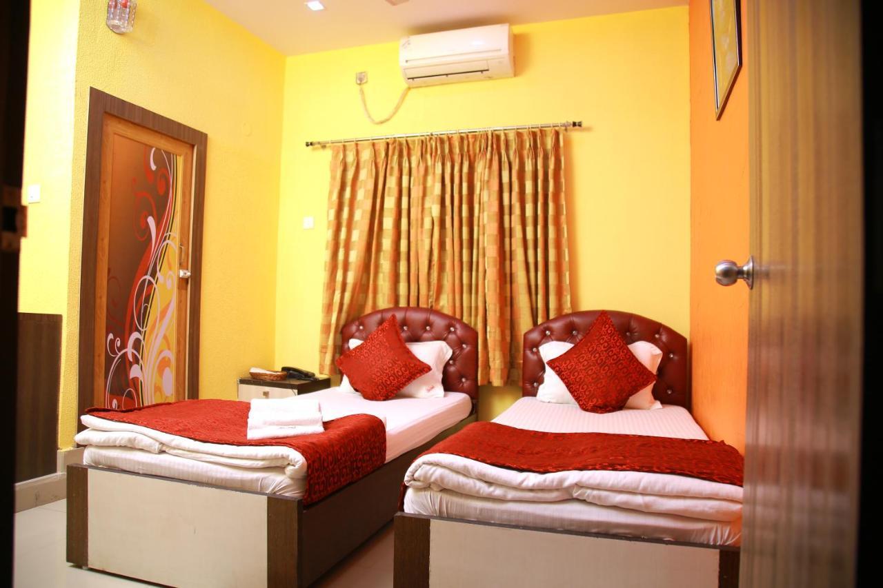 Babul Hotel Kolkata Exterior photo
