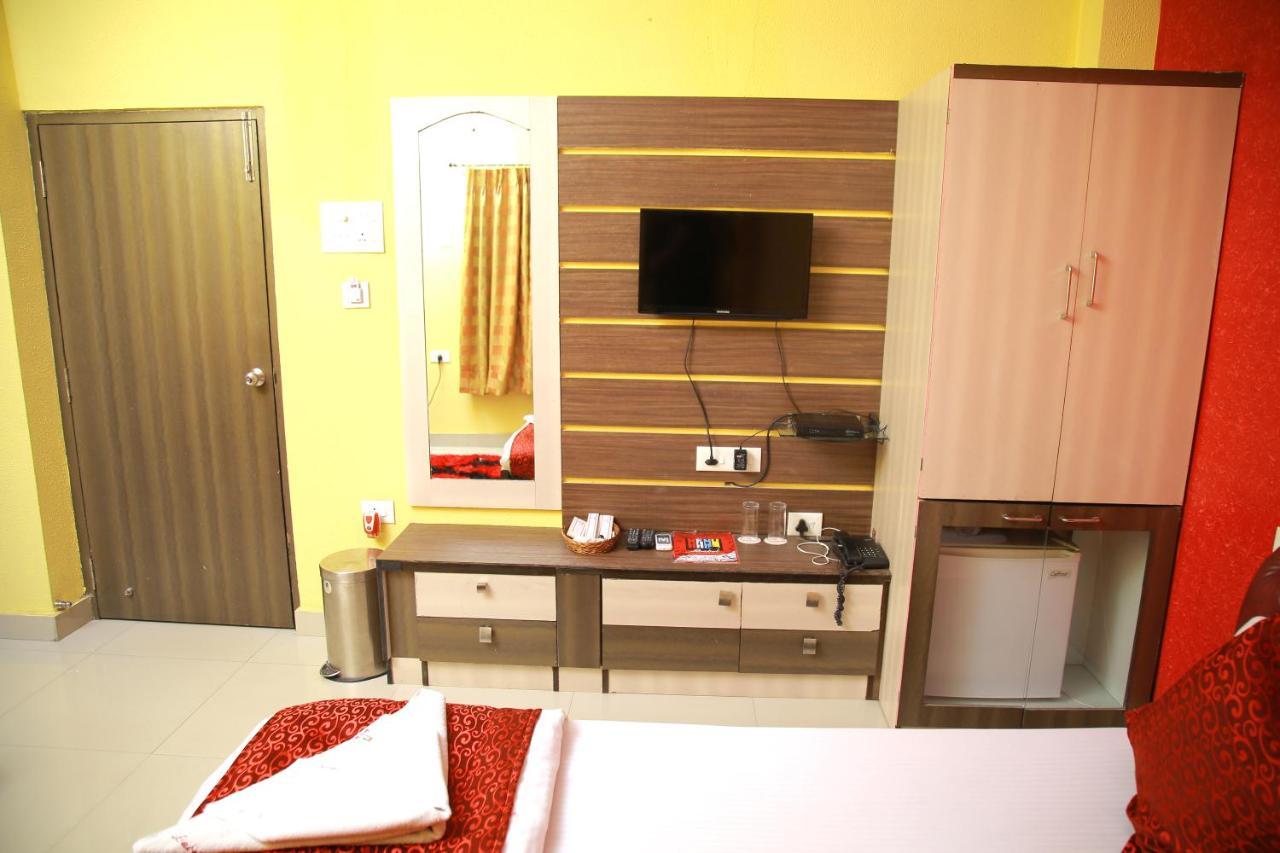 Babul Hotel Kolkata Exterior photo